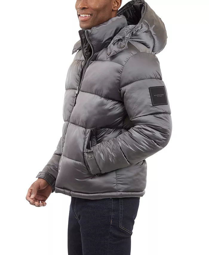 Michael Kors Chaqueta acolchada con capucha y acabado metálico de peso pesado para hombre Gris / OFERTA ESPECIAL