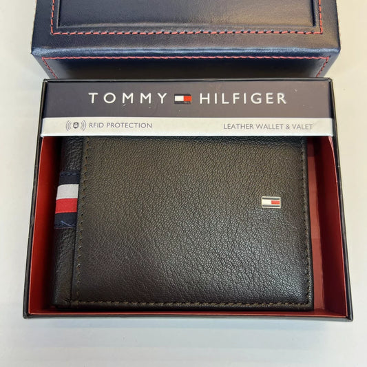 "Regalo Perfecto para Navidad: Cartera para Hombre William Passcase de Tommy Hilfiger"